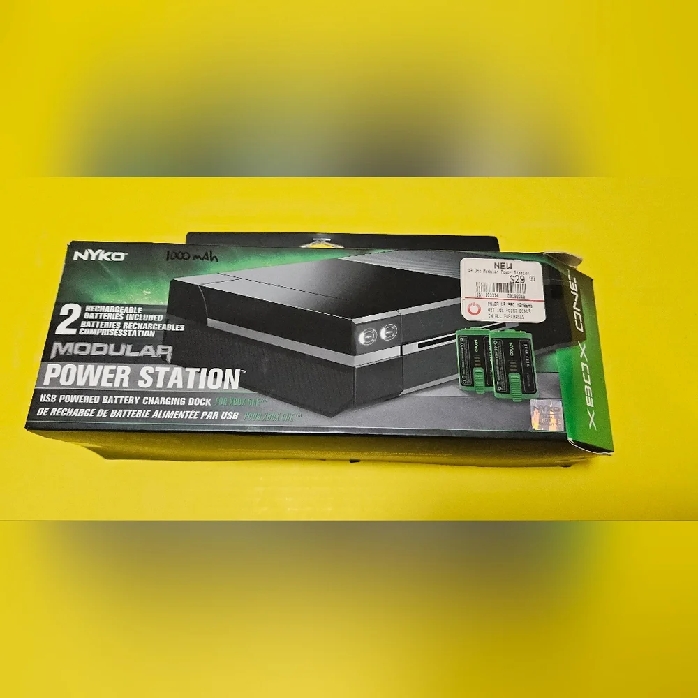 Nyko Xbox One Modular Power Station With 2 Rechargeable Batteries
